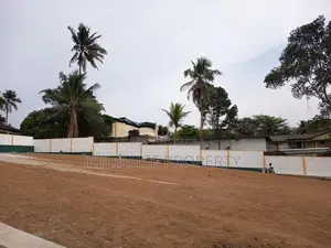 Remarkable -Land at Homagama
