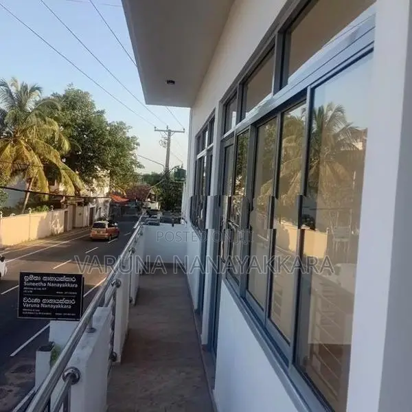 Brand New 1st Floor Office for Rent Nugegoda