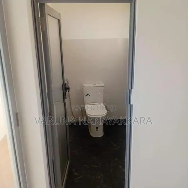 Brand New 1st Floor Office for Rent Nugegoda