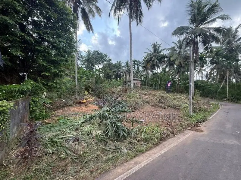7.5 Perch Land for Sale in Kahathuduwa, Piliyandala