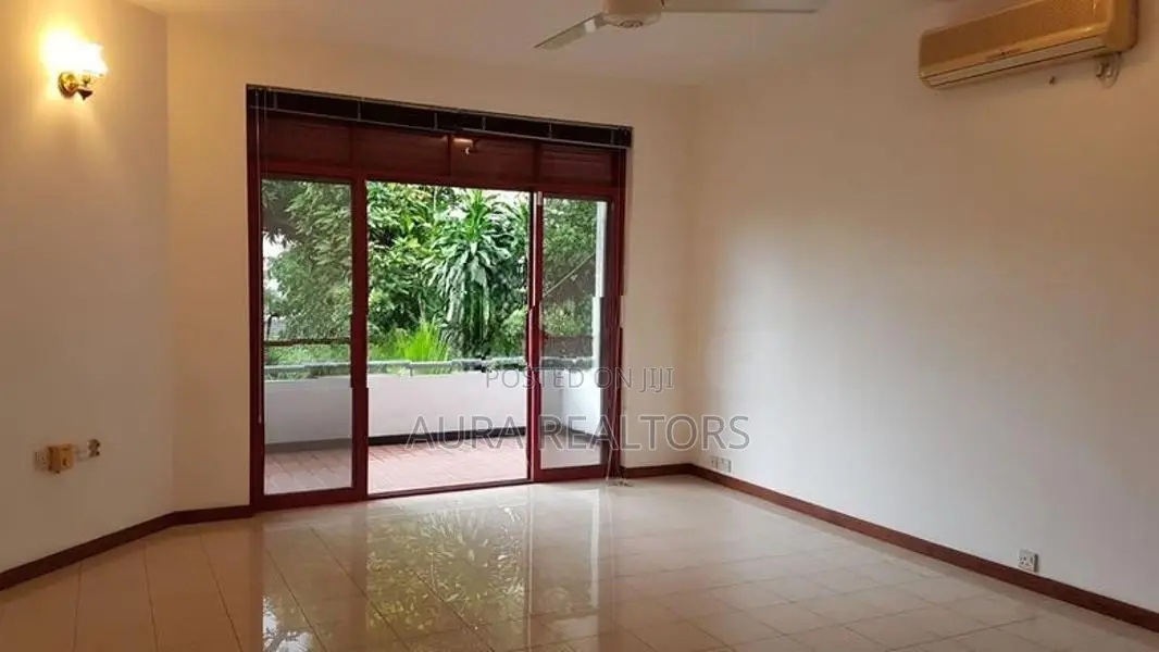 5 Bedrooms Huge House for Rent in Battaramulla (p-131)