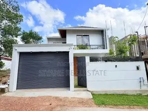 Beautiful Modern House for Sale in Athurugiriya