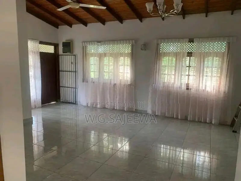 Residential House Rent in Kandana Town