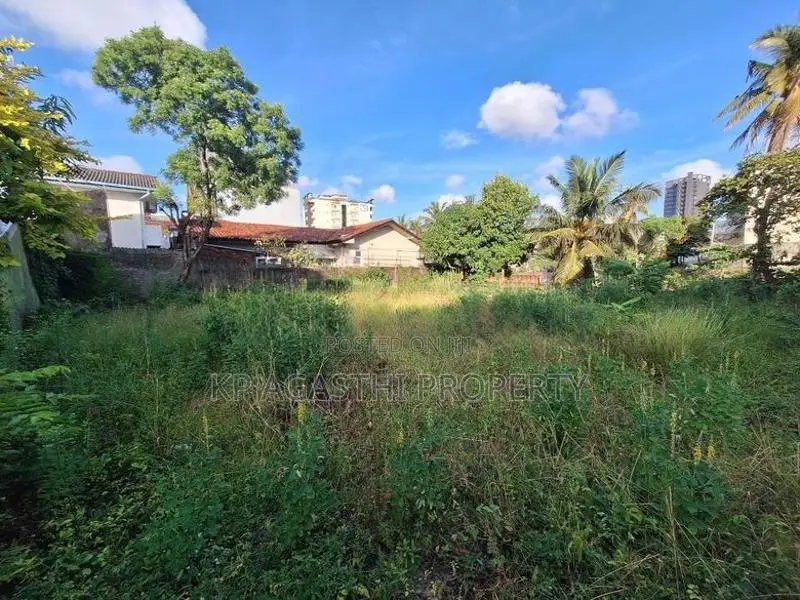 Super Land for Sale in Colombo 5 Park Road