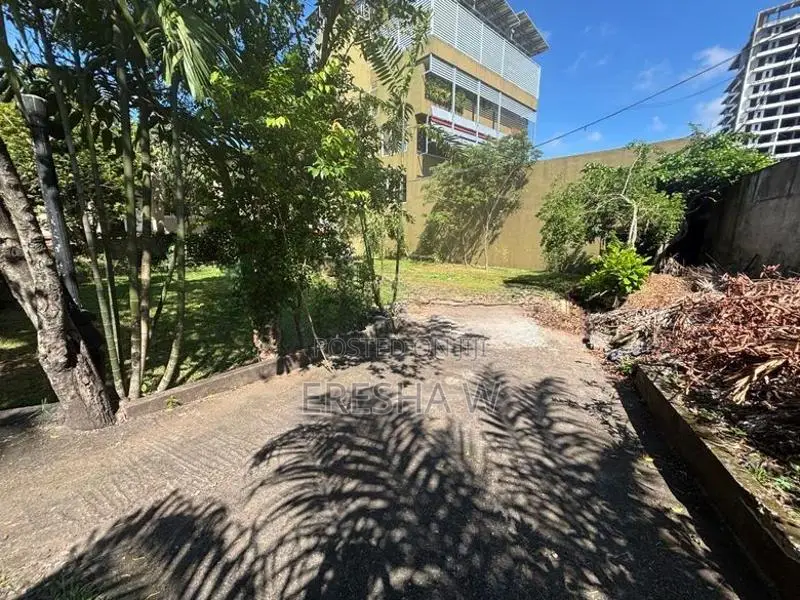 Bare Land for Lease in Colombo 5 (High Level Road)
