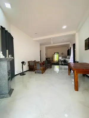 Peaceful Comfortable Holiday Bungalow in Katharagama