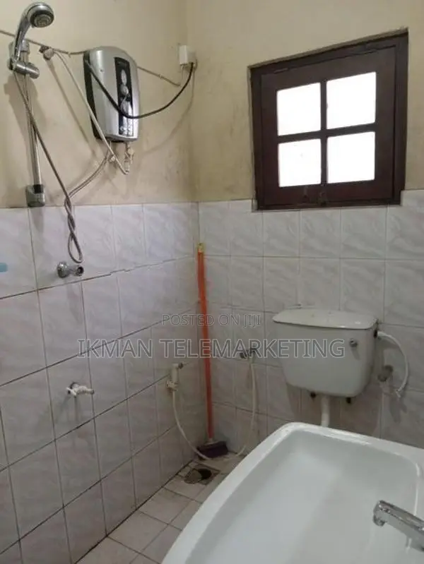 Room for Rent in Dehiwala (Male Only)