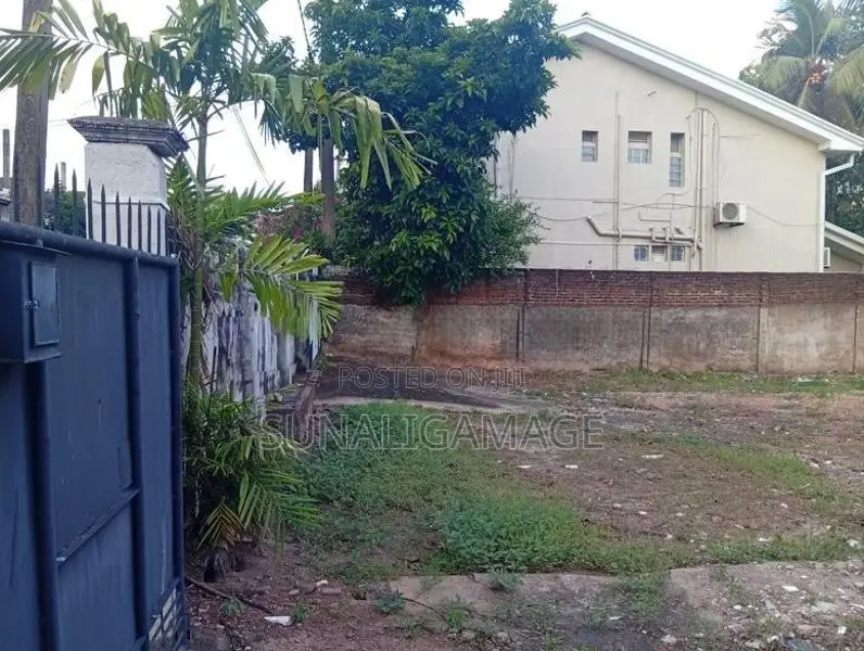 Land for Sale in Pamankada