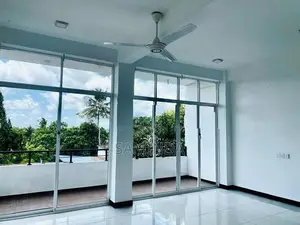 4 Br First Floor Apartment Type House Thalahena