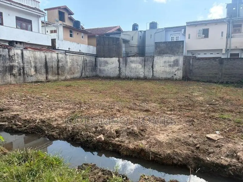 8 Perches land for sale - dehiwala