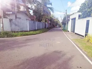 Supar Land for sale in Kottawa Piliyandala Road Palanwattha