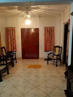 10 perches land with livable house for sale - woodland Mawatha , Dehiw