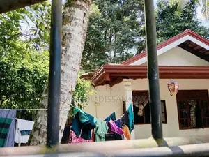 House for Sale in Kadawatha Kirillawala Plot 17