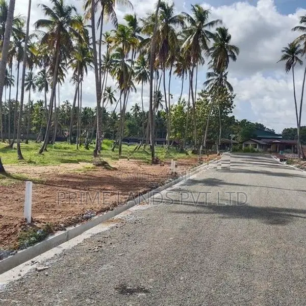 කුරුණෑගල පුත්තලම් පාරට අසන්නයෙන් ඉඩමක් විකිණීමට