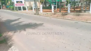 Facing to 457 panadura Hirana Road Commercial Land Plots