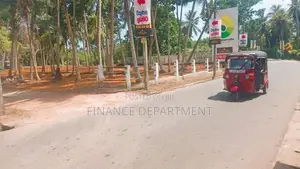 Facing to 457 panadura Hirana Road Commercial Land Plots