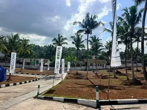 කහතුඩුව අධිවේගී මාර්ගය අසලින්ම නේවාසික බිම් කොටසක්