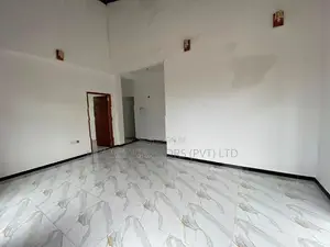 Commercial Building for Sale – Moratuwa