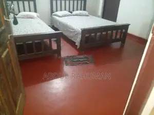(උඩුමාලේ) 2nd Floor House Peradeniya Junction
