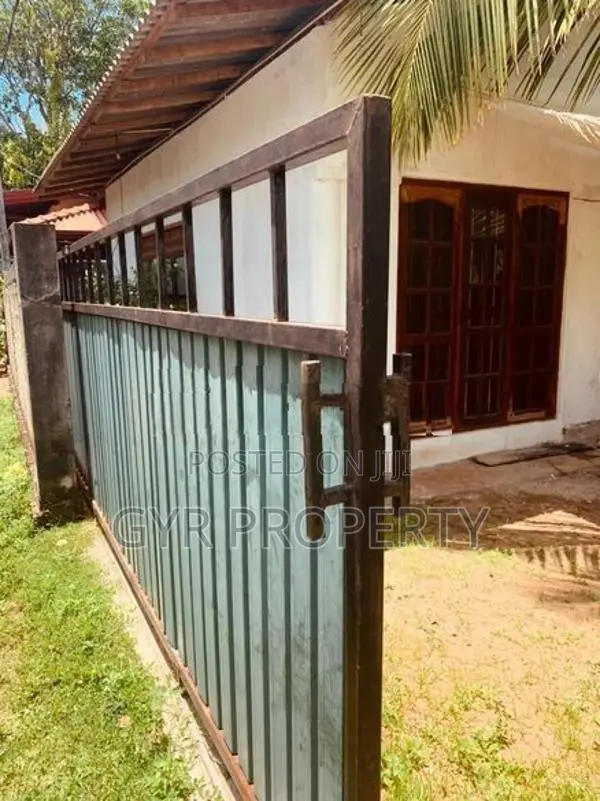 Land For Sale In Pandura