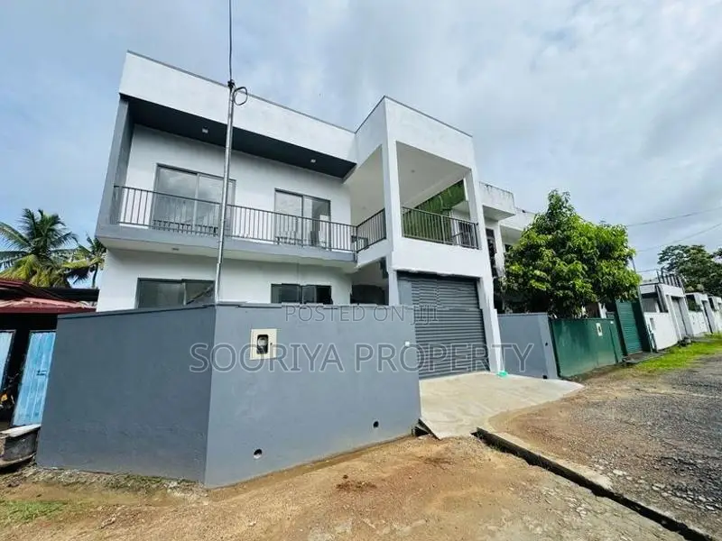 Modern Two Storey Brand New Luxury House - Bandaragama Piliyandala