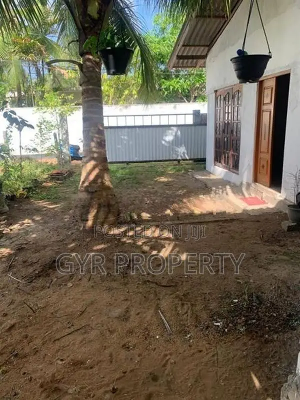 Land For Sale In Pandura
