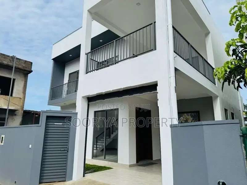 Modern Two Storey Brand New Luxury House - Bandaragama Piliyandala