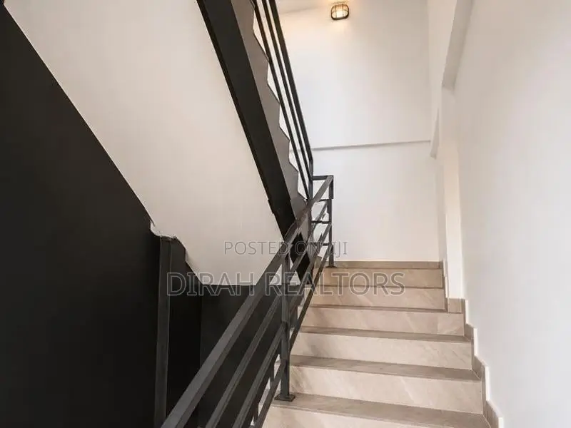 Brand New Office for Rent | Nugegoda (DR-014)