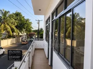 Brand New Office for Rent | Nugegoda (DR-014)