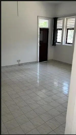 8,000 Sq.ft - Commercial Building for Sale CP47120-Colombo 03