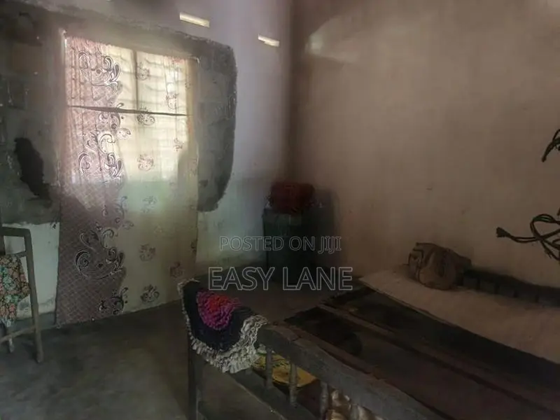 Nittambuwa නිවසක් / SA 15603