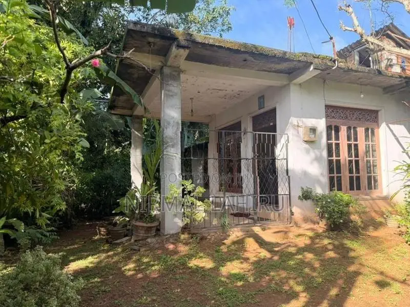 House with Land for Sale in Kelaniya