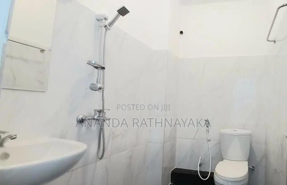 Pitakotte - Studio Room Apartments