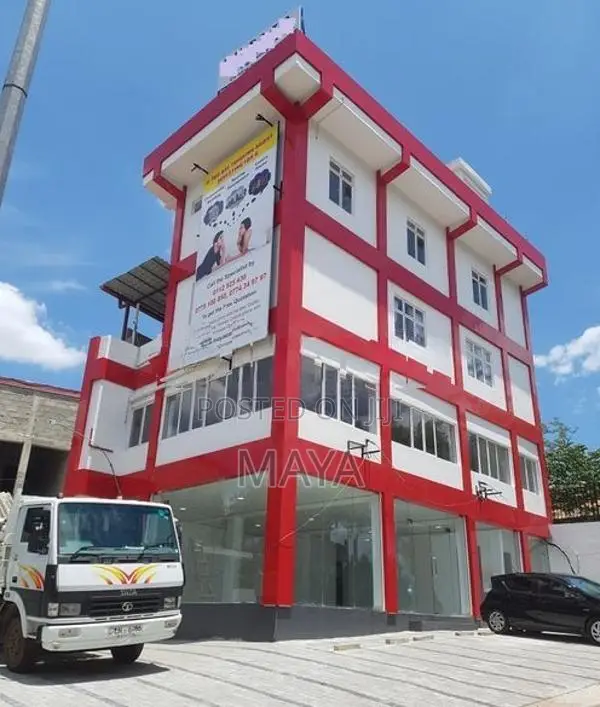 Kandy Road Facing Commercial Building for Sale - Kadawatha