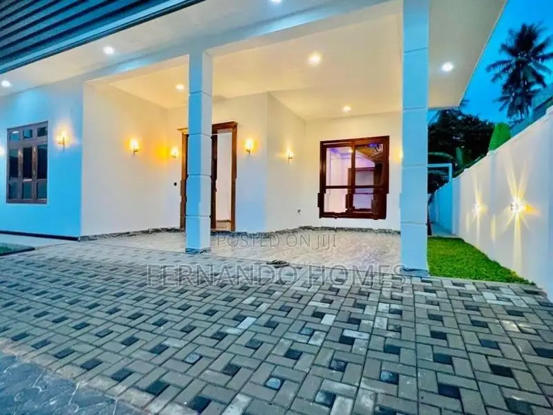 Premium Best Perfect Brand New Upstair 4 BR House For Sale in Negombo