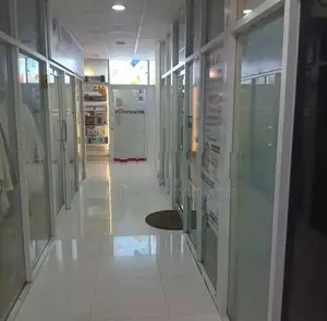 Commercial building Rent in Rajagiriya