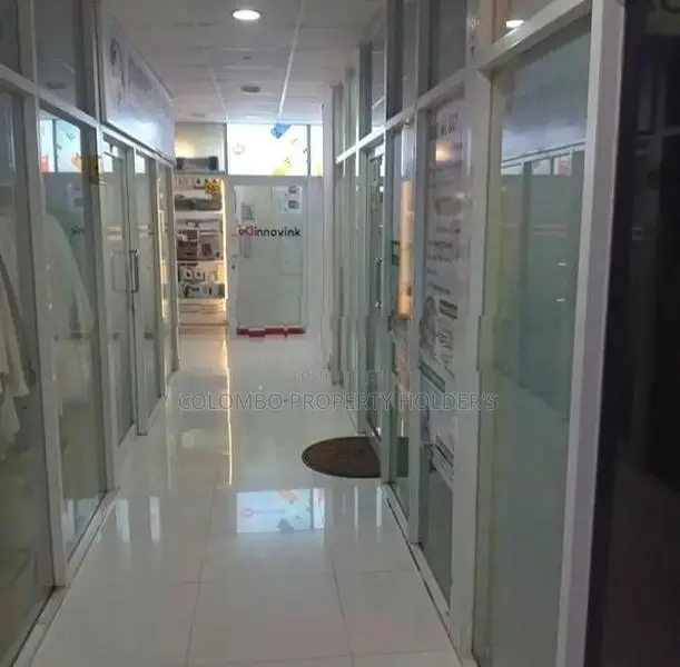 Commercial building Rent in Rajagiriya