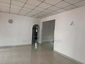 Single Storey House for Sale in Thalawathugoda