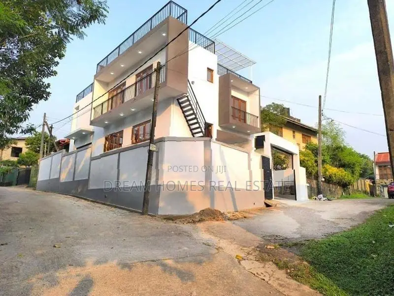 Architect-Designed Super Luxury House for Sale – Hokandara