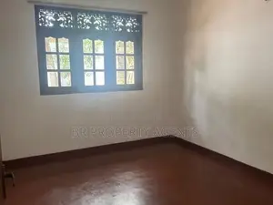 Single Storey House for Sale in Thalawathugoda