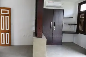 Elegant 03 Storey Office For Rent In Boralesgamuwa [ 176 C ]
