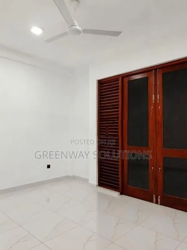 Brand new Luxury House for sale in Talawathugoda Hokanadara