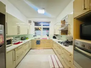 Luxury Spacious House for Sale in Thalawathugoda