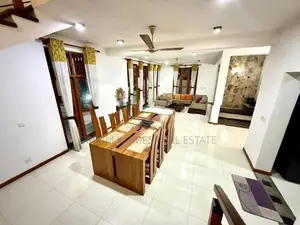 Family Home for Sale in Talawatugoda | 4,800 Sq.Ft.