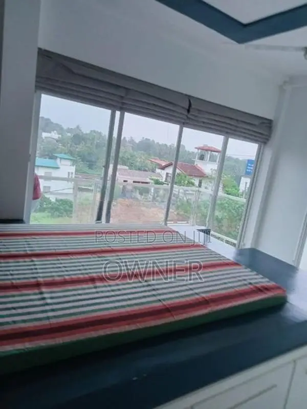 Luxury Bungalow Rooms Rent-kiribathgoda