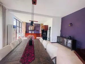 Luxurious house with Paddy Field View and Pool for sell – Battaramulla