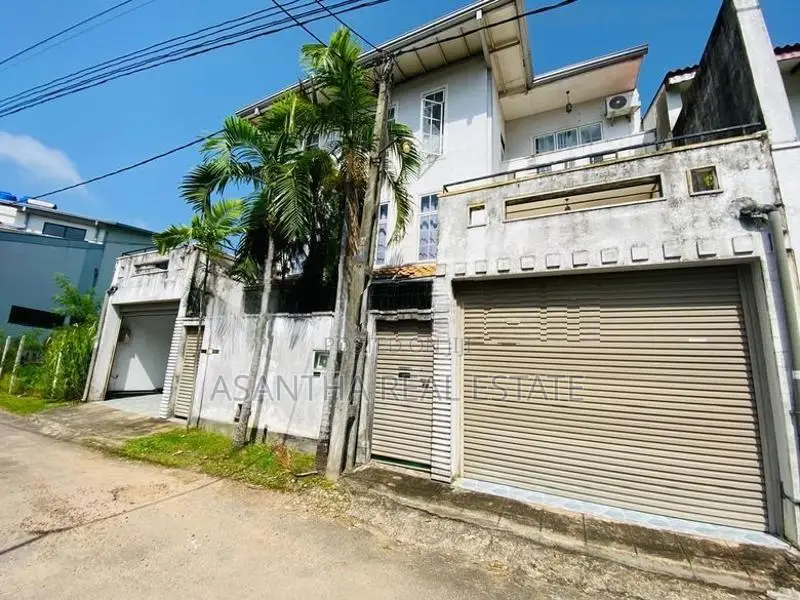 (AF053) 03 Unit Storey House for Sale Colbage Mawatha Nawala