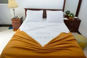 Double Rooms for Short-Term Rentals in Kandy