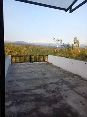 Beautiful House in Kengalla Kandy