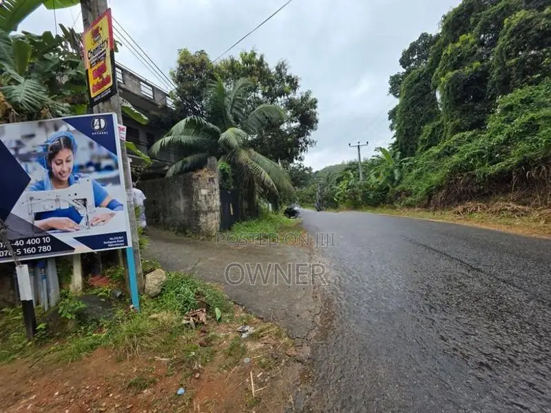 නෙලුන්දෙණිය නගරයෙන් පර්චස් 85ක ඉඩමක් විකිණීමට